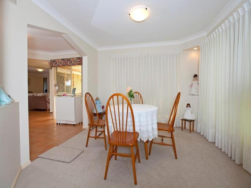 11 Orangegrove Court, Birkdale QLD 4159