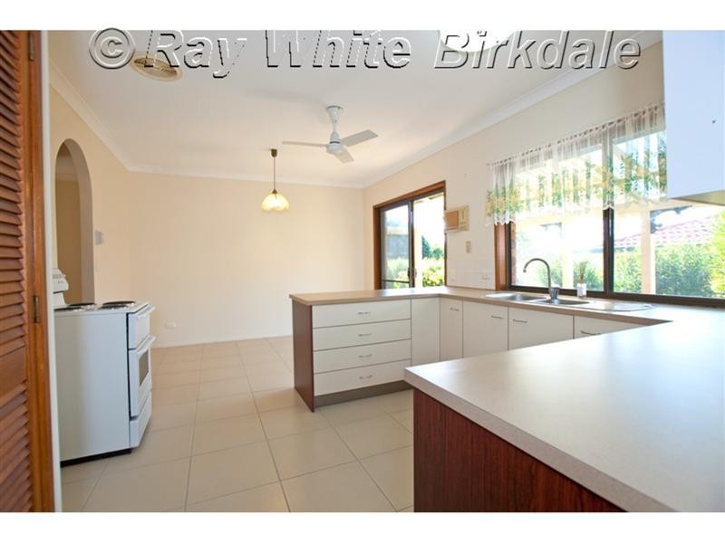 8 Albert Street, Victoria Point QLD 4165