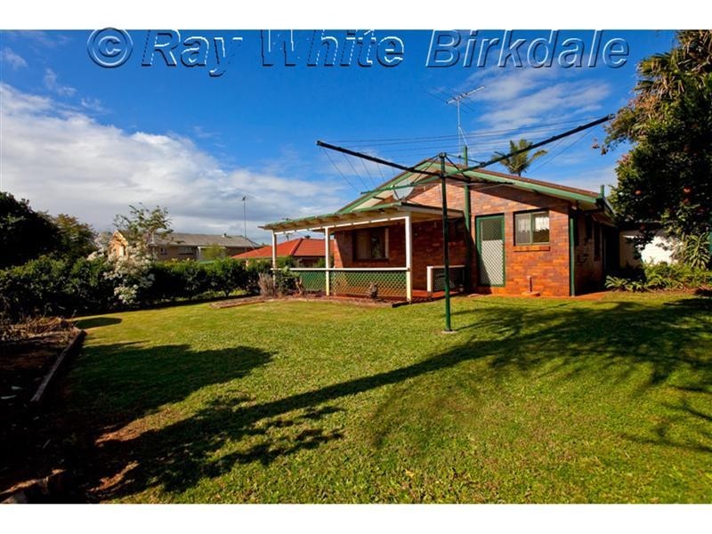 8 Albert Street, Victoria Point QLD 4165