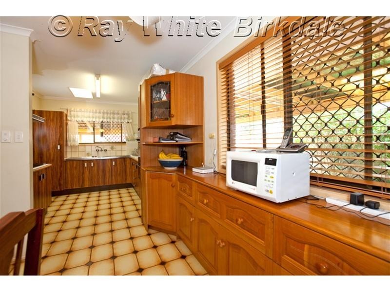 3 Michelle Place, Victoria Point QLD 4165