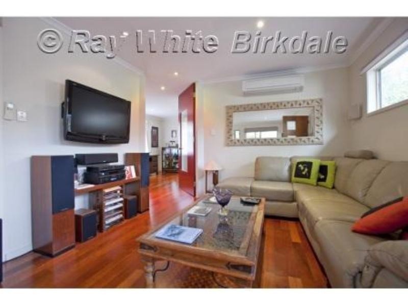 100 QUEENS Esplanade, Thorneside QLD 4158