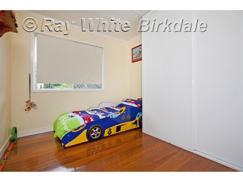 32 Glading Street, Manly West QLD 4179