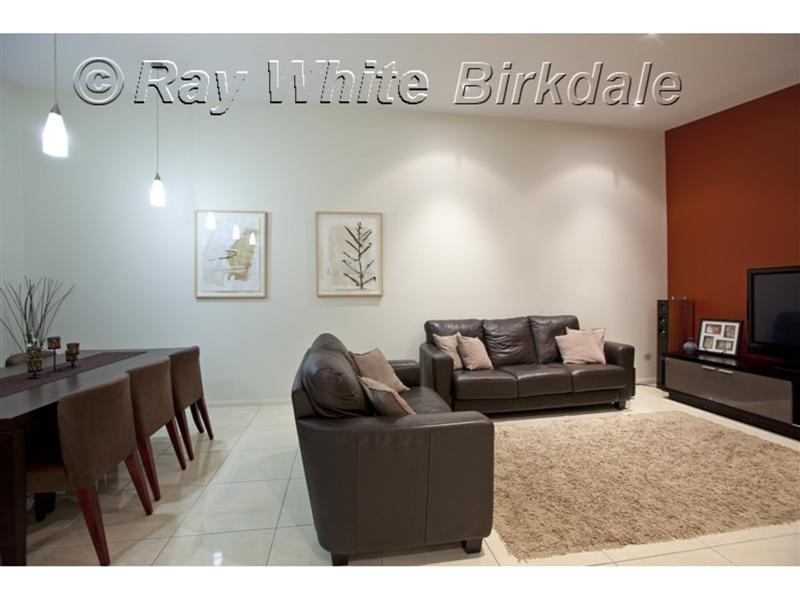 333 Main Road, Wellington Point QLD 4160