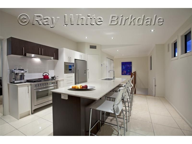 333 Main Road, Wellington Point QLD 4160