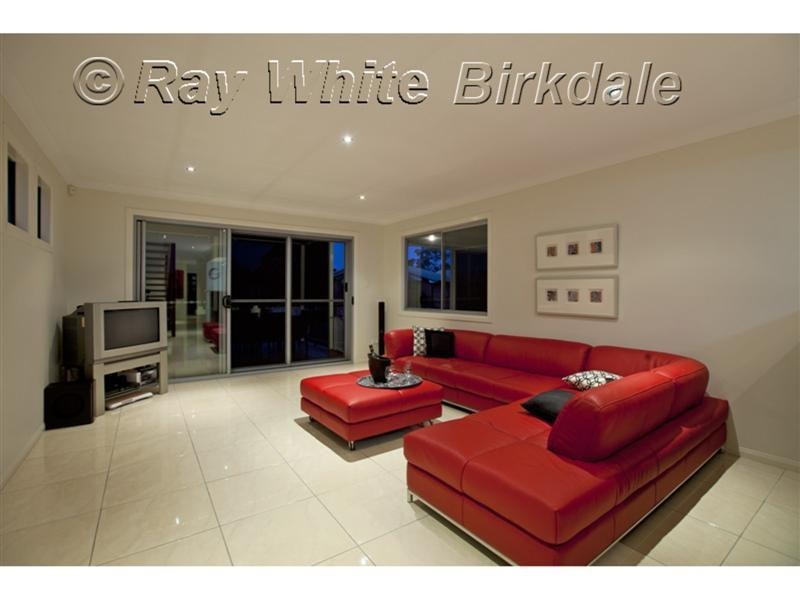 333 Main Road, Wellington Point QLD 4160