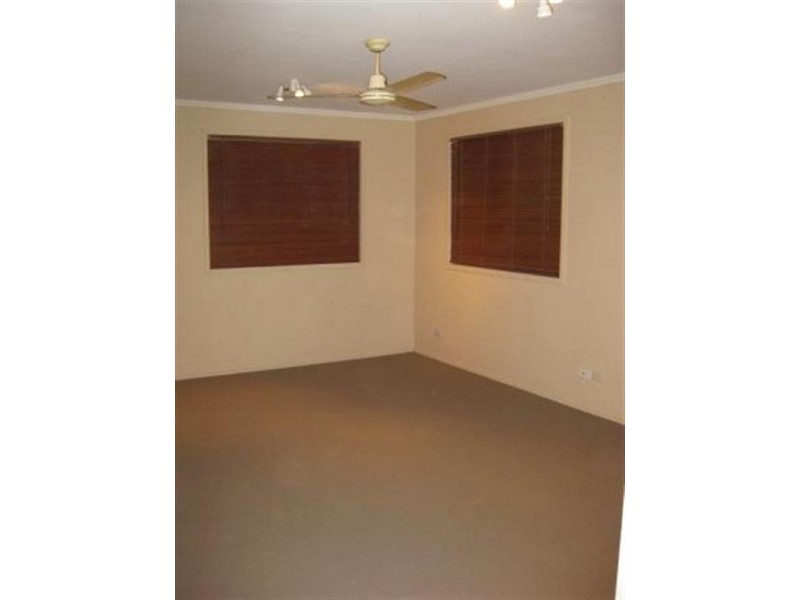 11 BOORANA Street, Thorneside QLD 4158