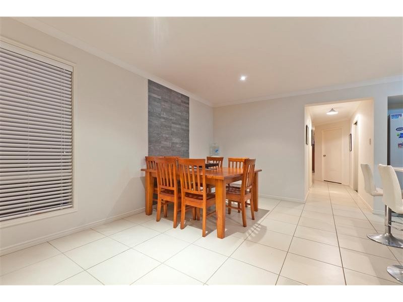 8 Langdon Street, Cleveland QLD 4163