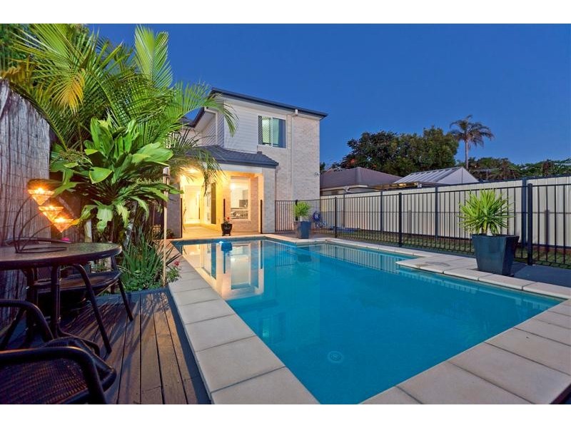 8 Langdon Street, Cleveland QLD 4163