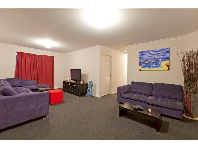 8 Langdon Street, Cleveland QLD 4163