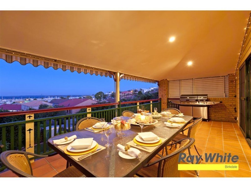 164 Carlton Terrace, Manly QLD 4179