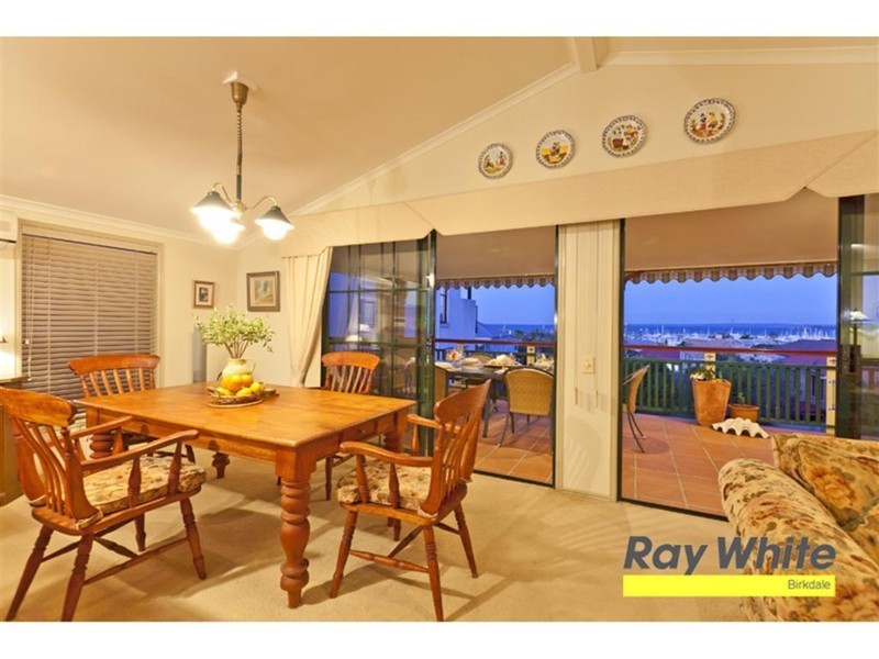 164 Carlton Terrace, Manly QLD 4179