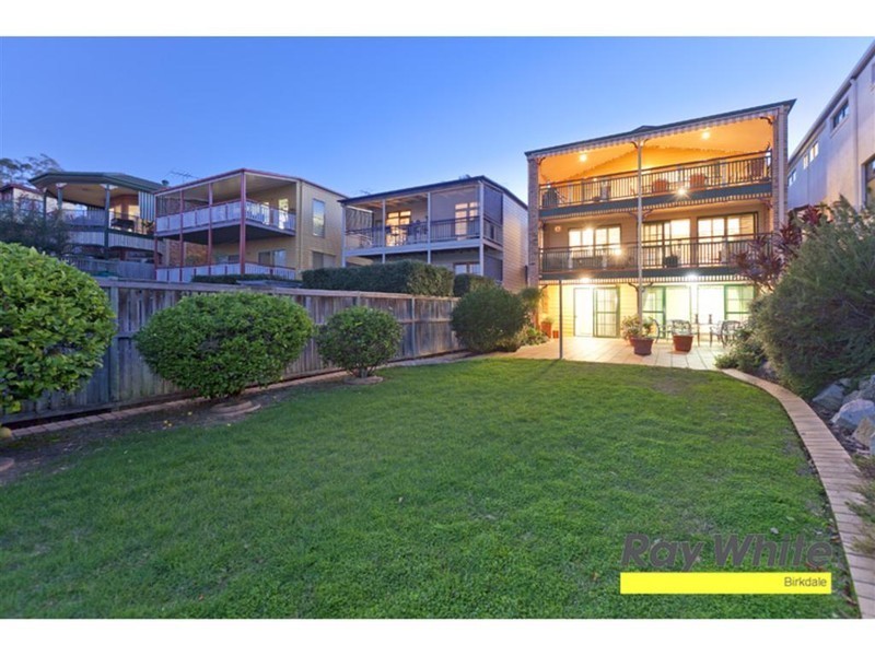 164 Carlton Terrace, Manly QLD 4179