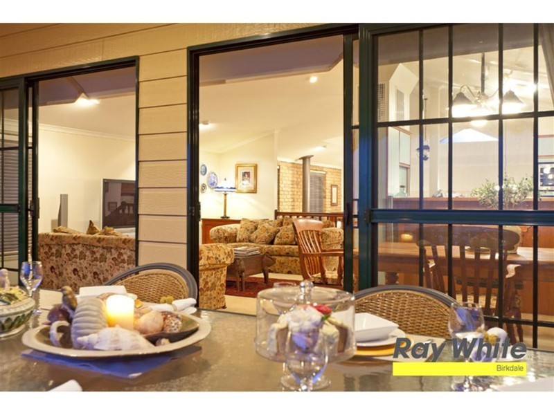 164 Carlton Terrace, Manly QLD 4179