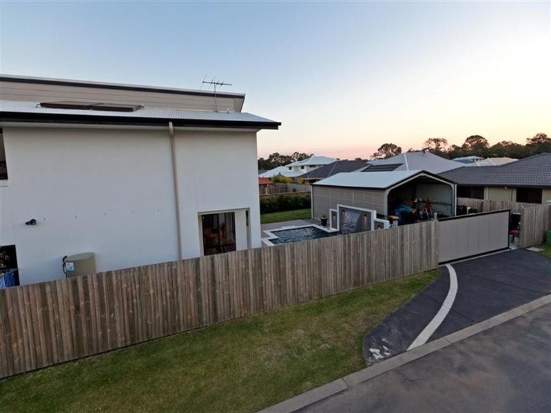 17 Paperbark Place, Wakerley QLD 4154