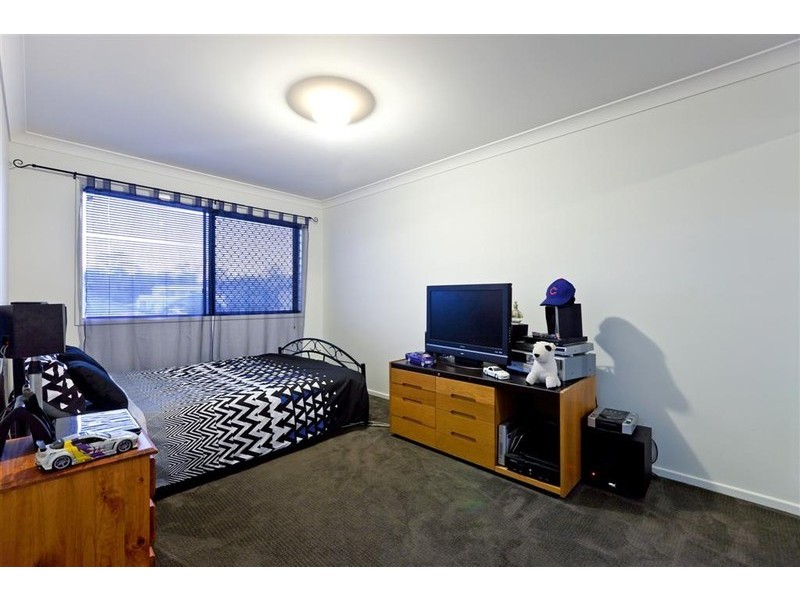 17 Paperbark Place, Wakerley QLD 4154