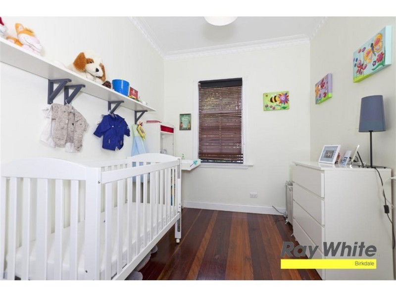 5 Ernest Street, Manly QLD 4179