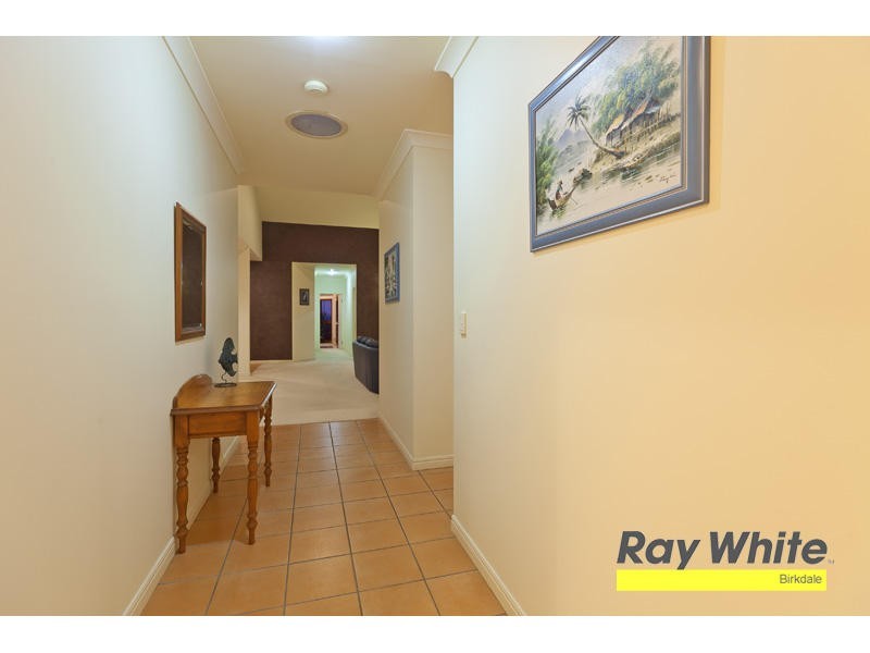 6 Commodore Drive, Birkdale QLD 4159