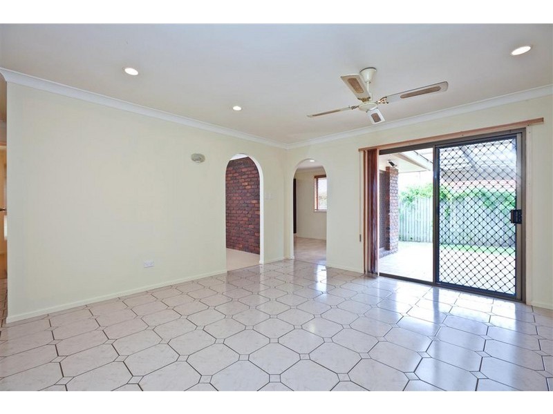 19 Prince Of Wales Parade, Alexandra Hills QLD 4161