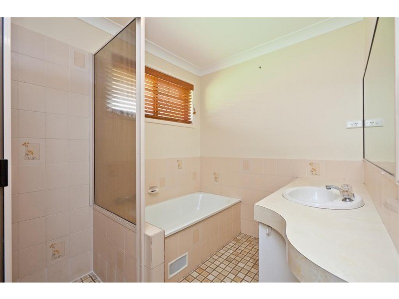 19 Prince Of Wales Parade, Alexandra Hills QLD 4161