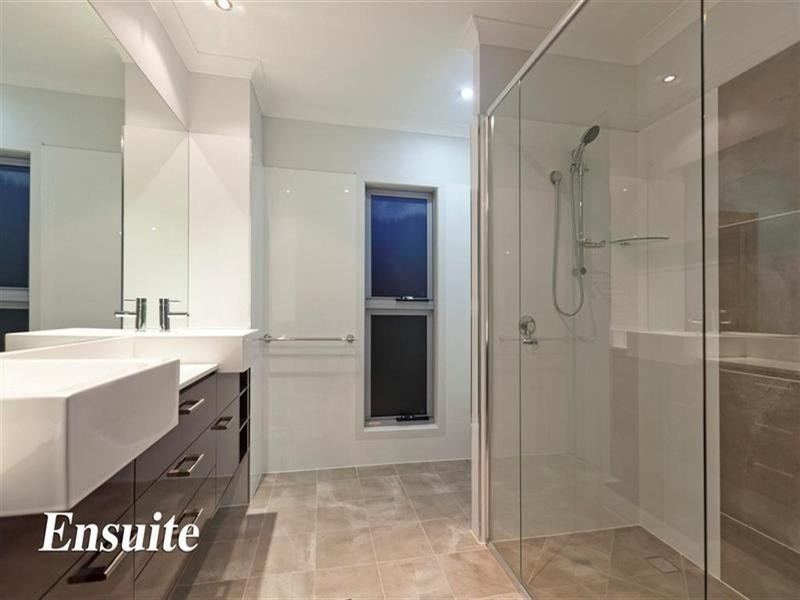 40 Longland Street, Cleveland QLD 4163