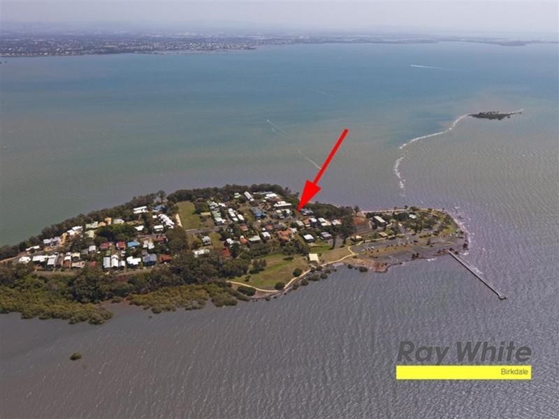 12 Main Road, Wellington Point QLD 4160