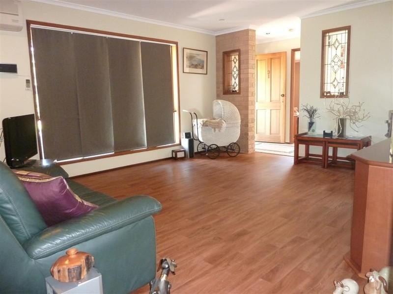 31 Wren Court, Birkdale QLD 4159