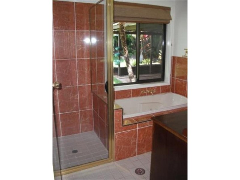 3 CHURCHILL Street, Capalaba QLD 4157