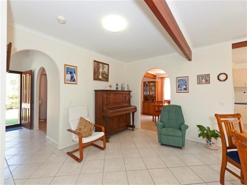 8 Randall Road, Birkdale QLD 4159