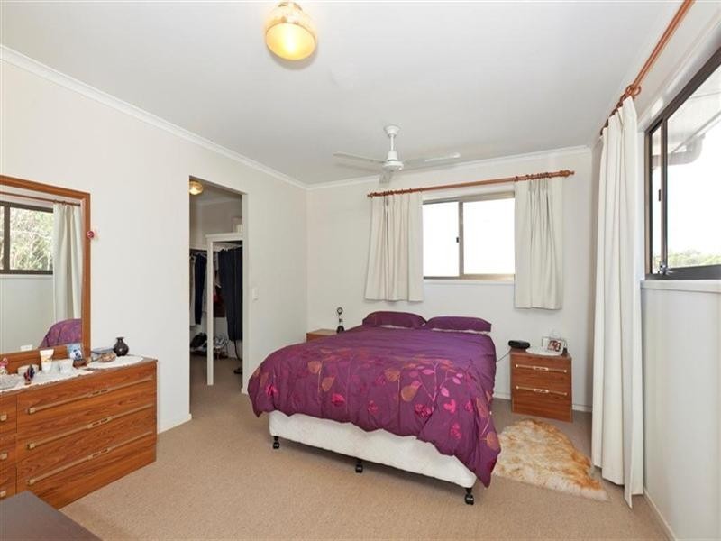 8 Randall Road, Birkdale QLD 4159