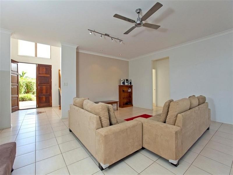 13 Braemar Court, Redland Bay QLD 4165