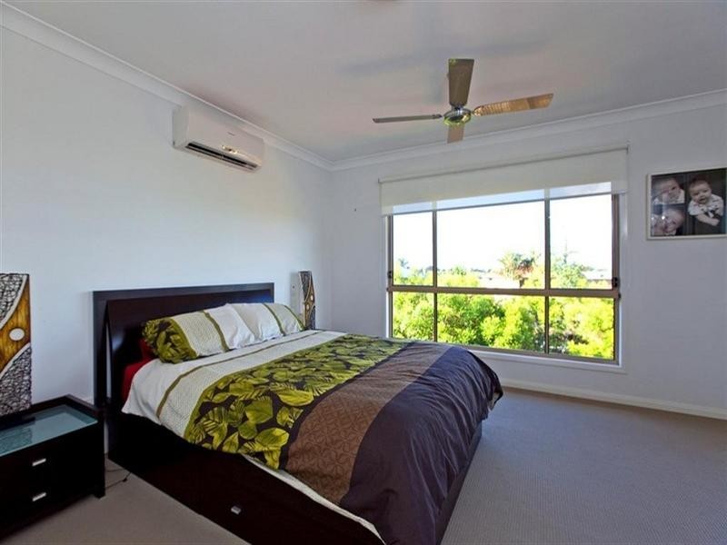 13 Braemar Court, Redland Bay QLD 4165