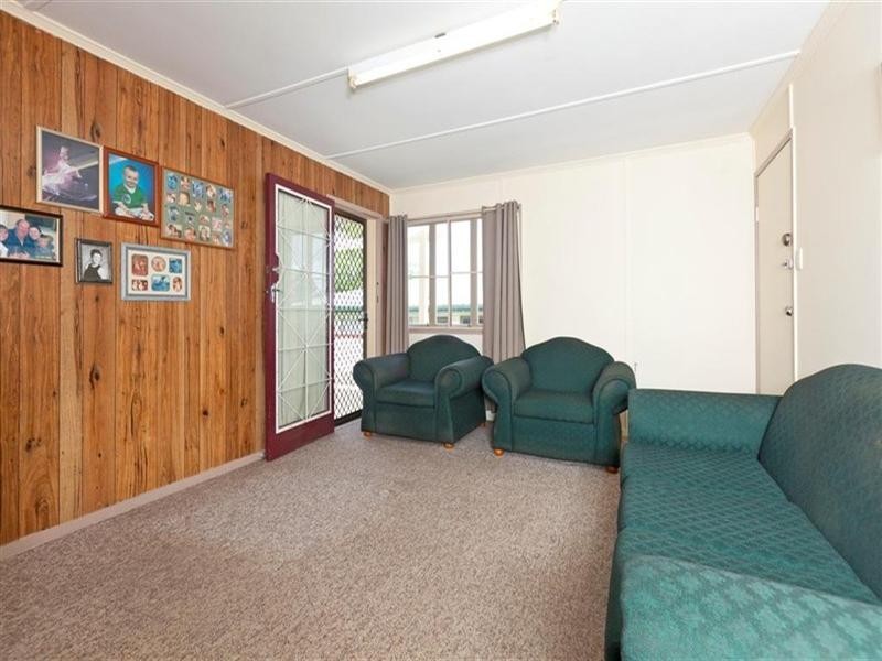 6 Hellyer Street, Wynnum West QLD 4178