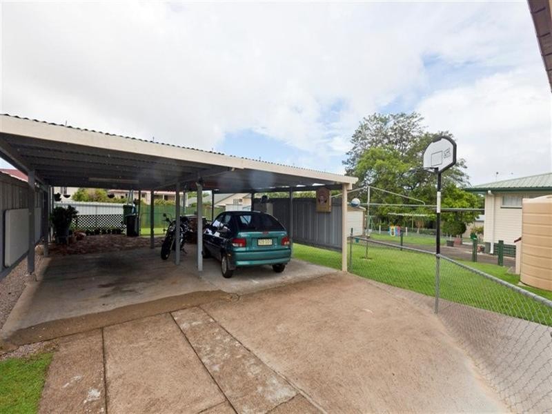 6 Hellyer Street, Wynnum West QLD 4178