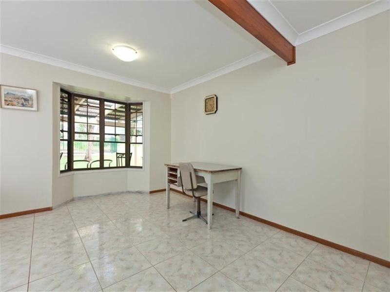 89 Whitehall Avenue, Birkdale QLD 4159