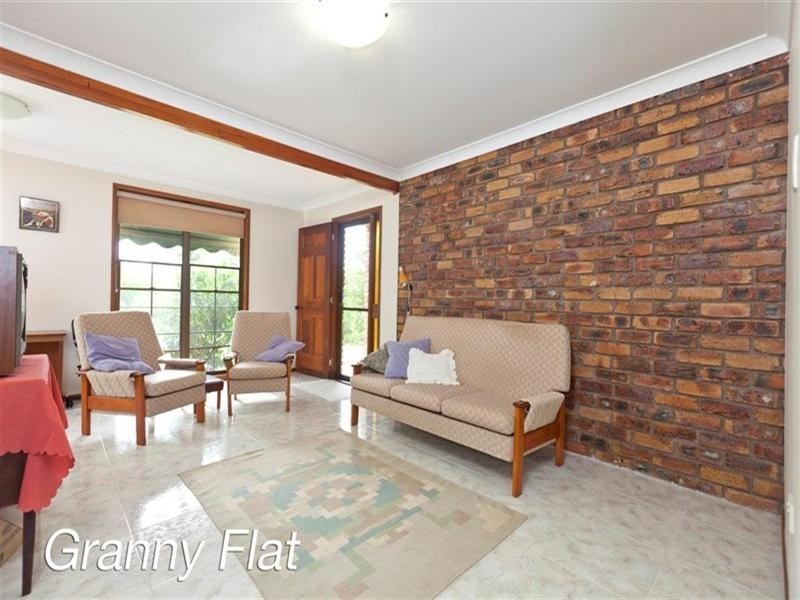 89 Whitehall Avenue, Birkdale QLD 4159