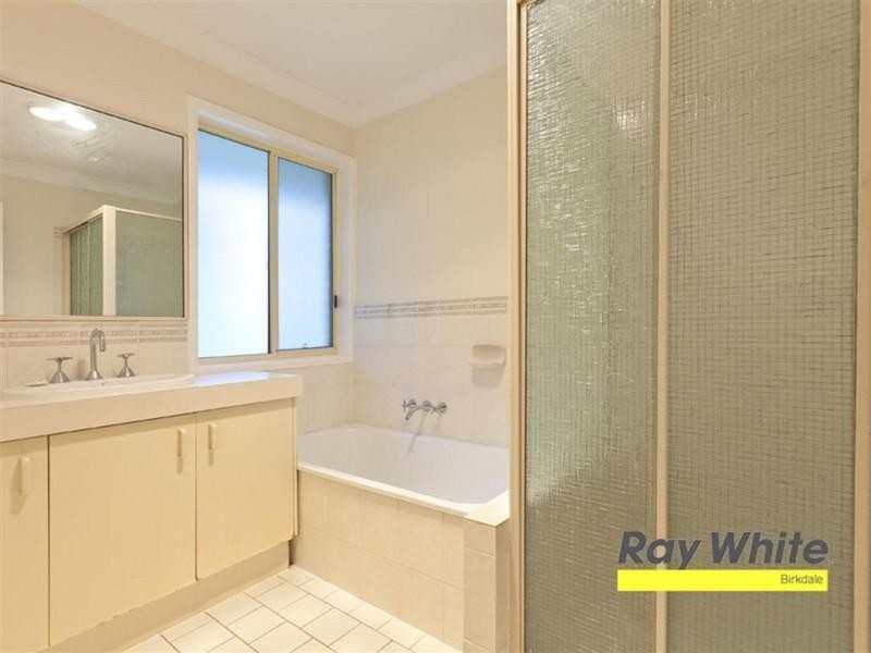 8 Grosvenor Court, Wellington Point QLD 4160