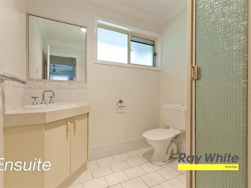 8 Grosvenor Court, Wellington Point QLD 4160