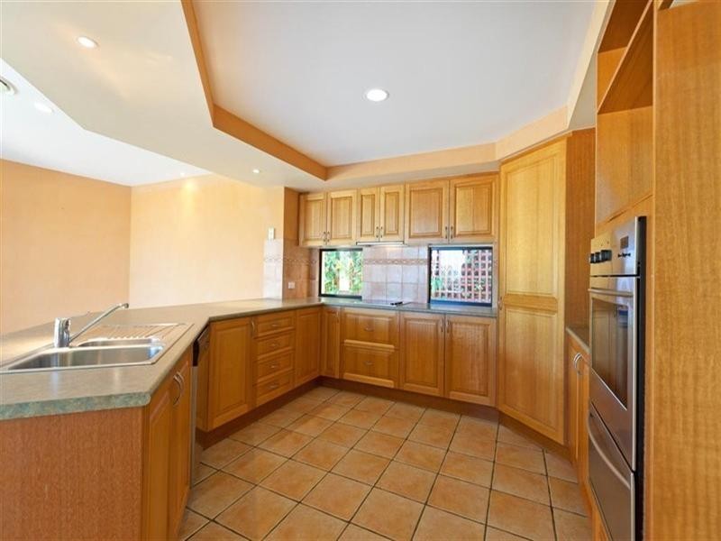 12 Genevieve Court, Wellington Point QLD 4160