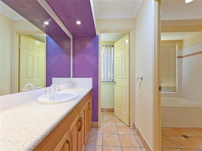 12 Genevieve Court, Wellington Point QLD 4160