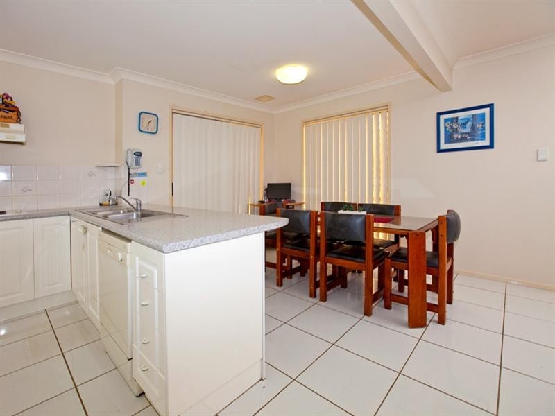 12 ASHWOOD Circuit, Birkdale QLD 4159