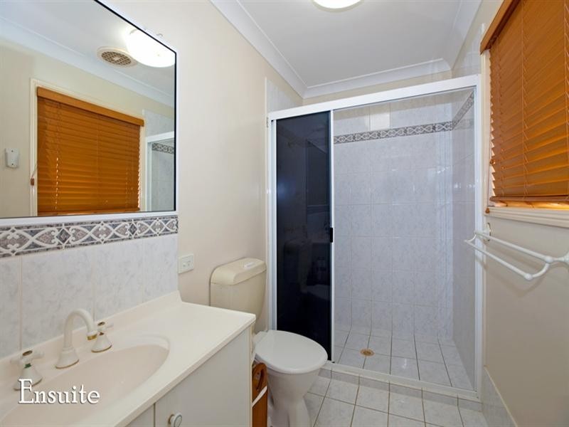 12 ASHWOOD Circuit, Birkdale QLD 4159