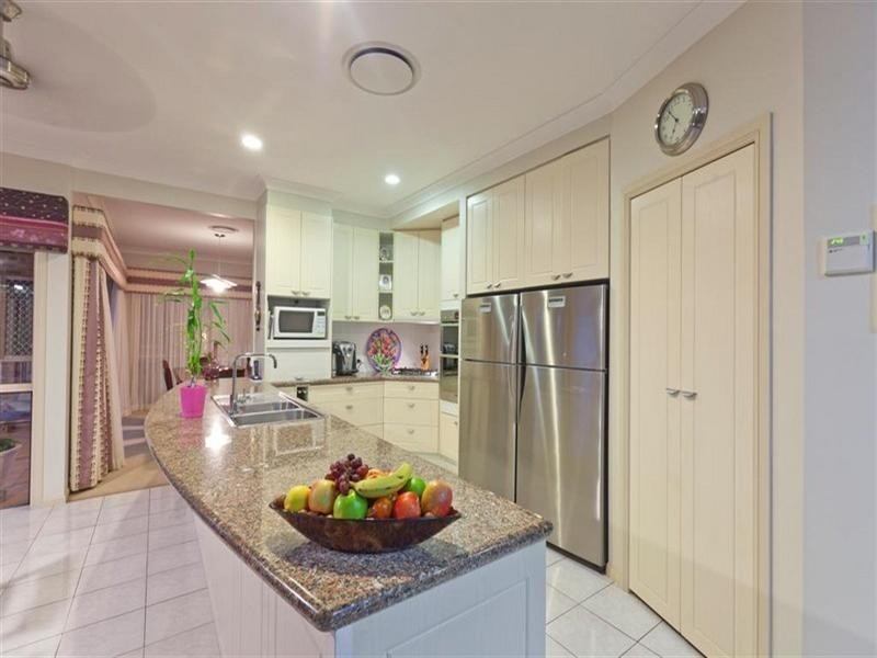 1 Grenaid Court, Wellington Point QLD 4160