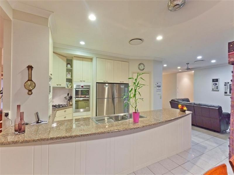 1 Grenaid Court, Wellington Point QLD 4160