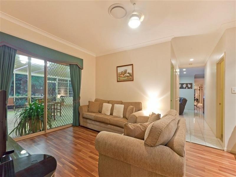 1 Grenaid Court, Wellington Point QLD 4160