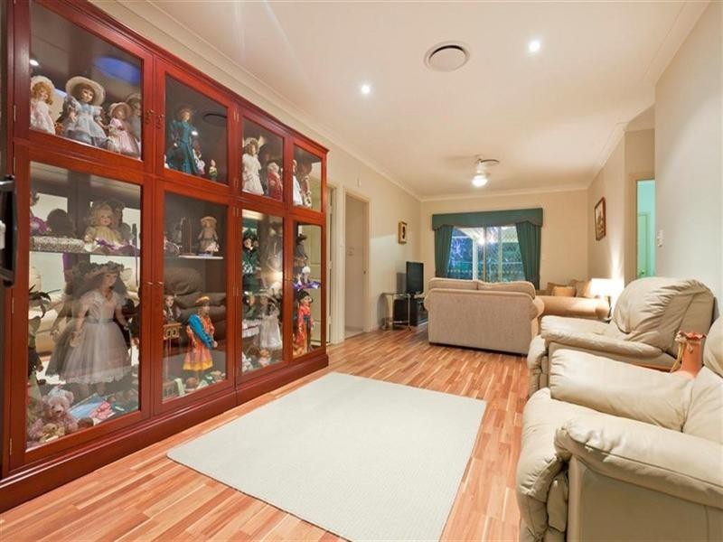 1 Grenaid Court, Wellington Point QLD 4160