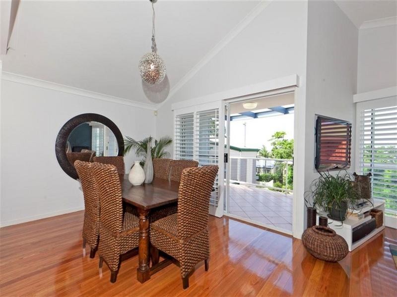 59 Carlton Terrace, Wynnum QLD 4178