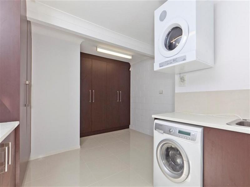 59 Carlton Terrace, Wynnum QLD 4178