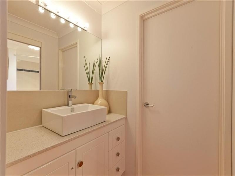 59 Carlton Terrace, Wynnum QLD 4178