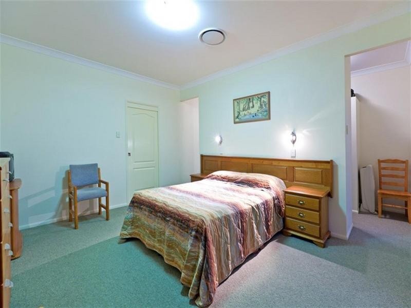 3 Pitman Place, Redland Bay QLD 4165