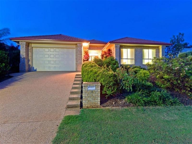 3 Pitman Place, Redland Bay QLD 4165